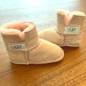 Infant Ugg- Erin- pink booties